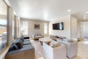 Sophisticated Oasis